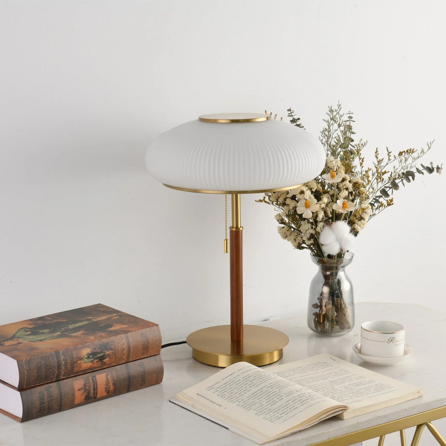 Arvia Table Lamp