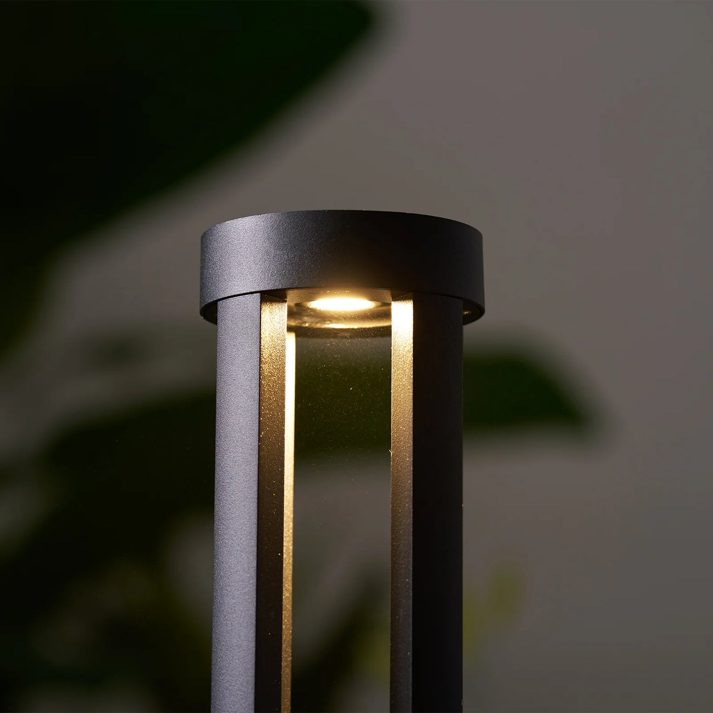 Black Cylindrical Garden Outdoor Light