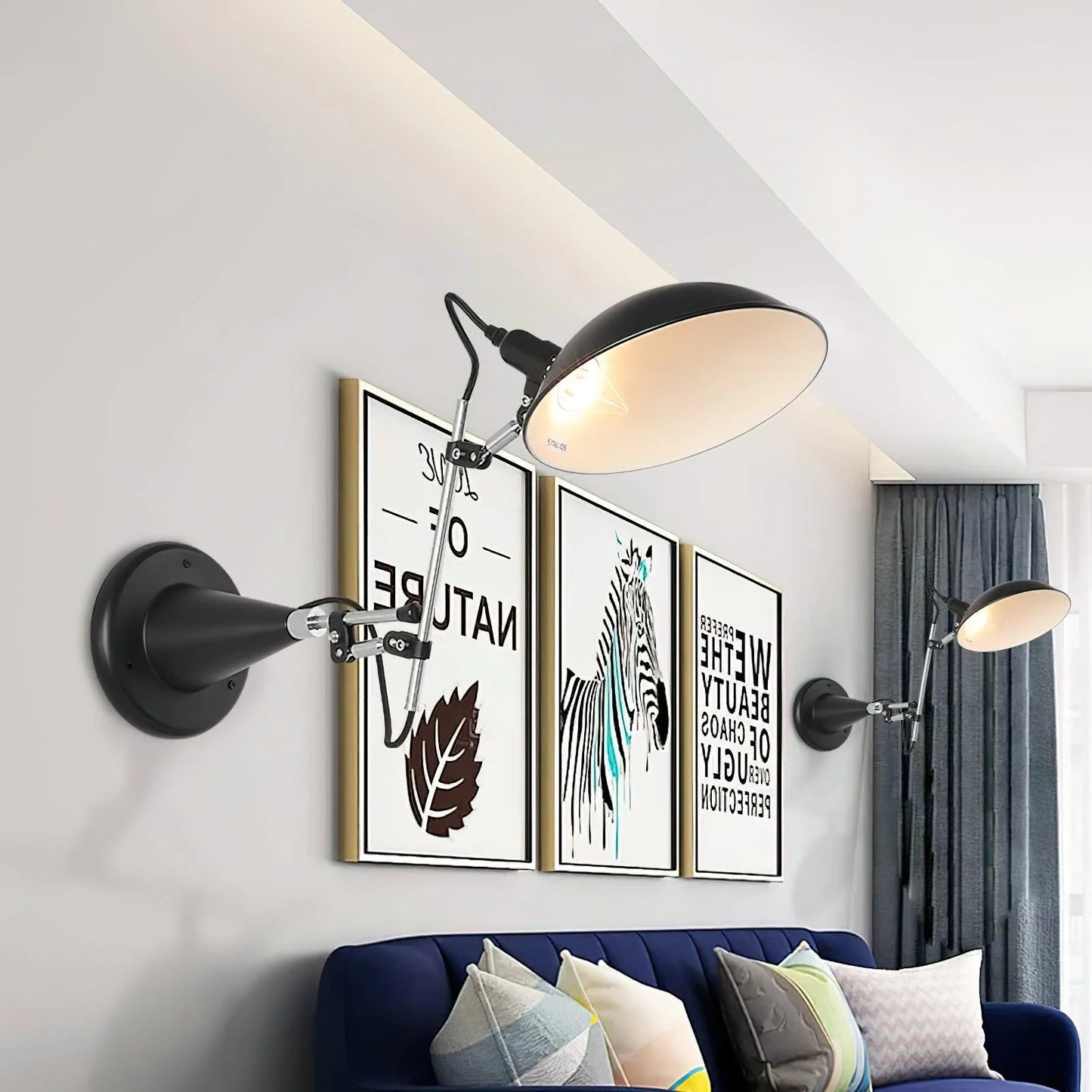 Dancer Wall Lamp