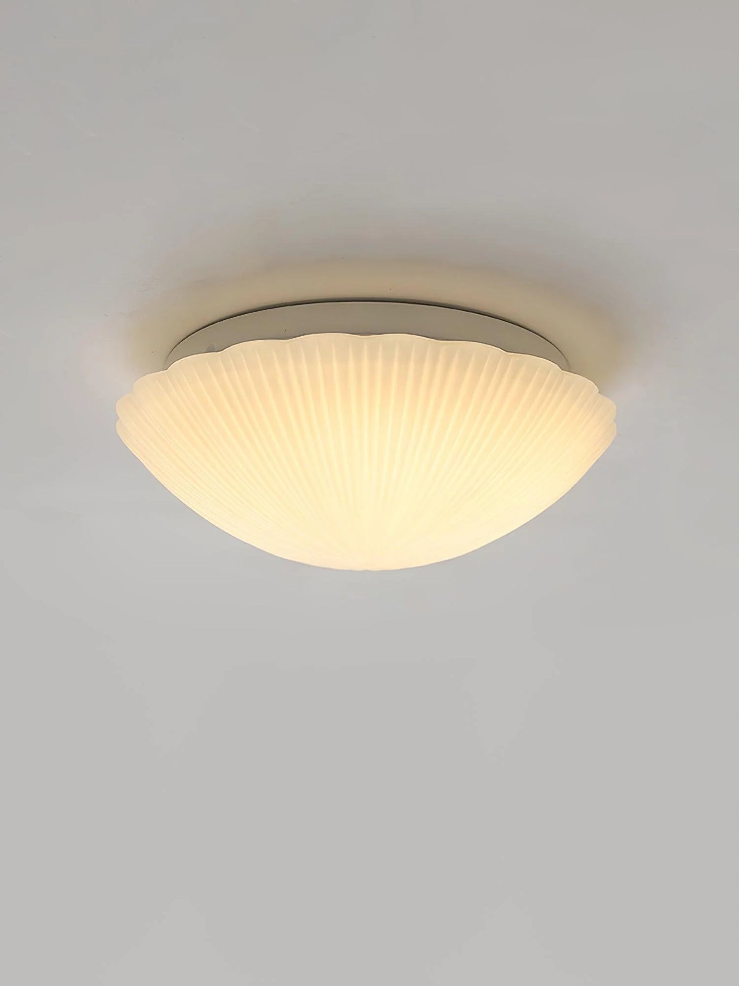 Devan Seashell Ceiling Lamp