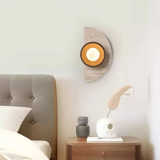 Halvora Wall Light