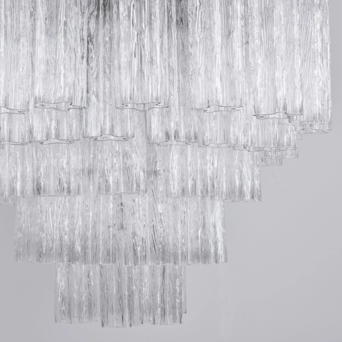 Lucente Murano Chandelier
