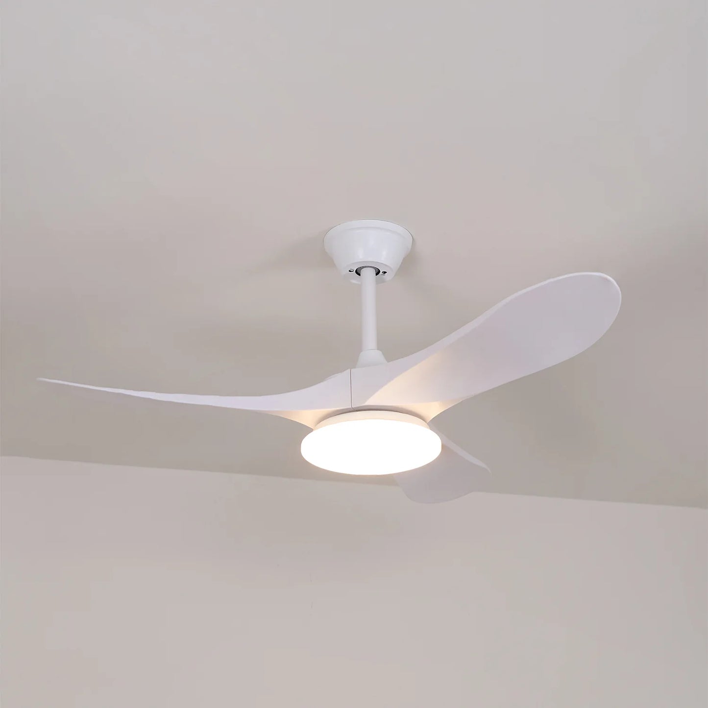 Maverick 42"/52" Ceiling Fan Light