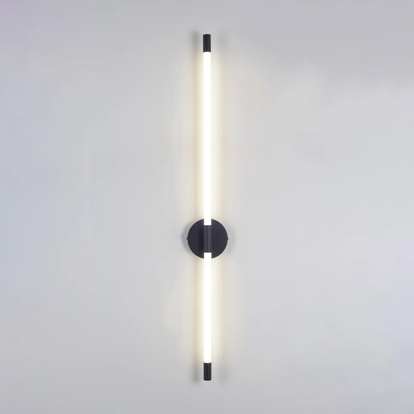 Minimalist Vertical Wall Lamp
