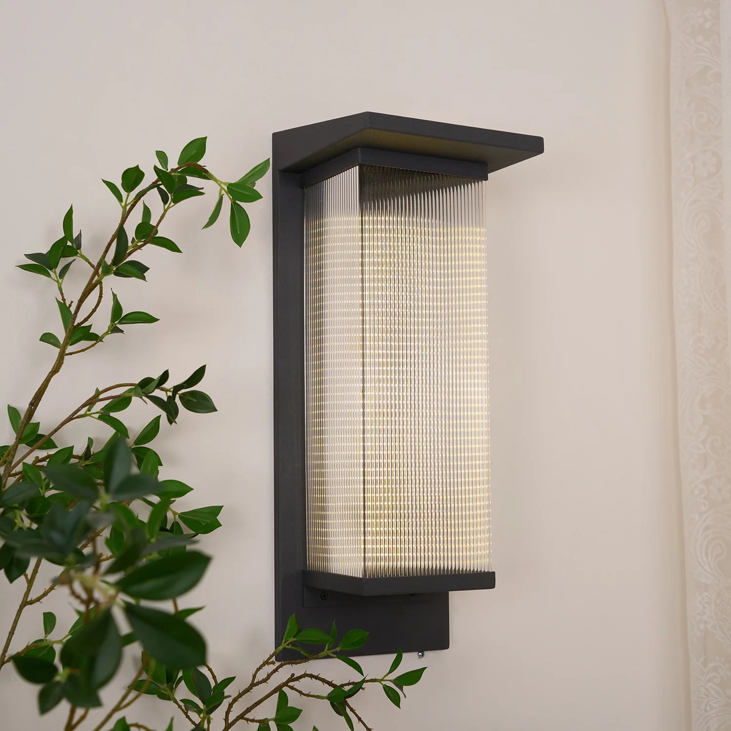 Oleron Box Outdoor Wall Lamp