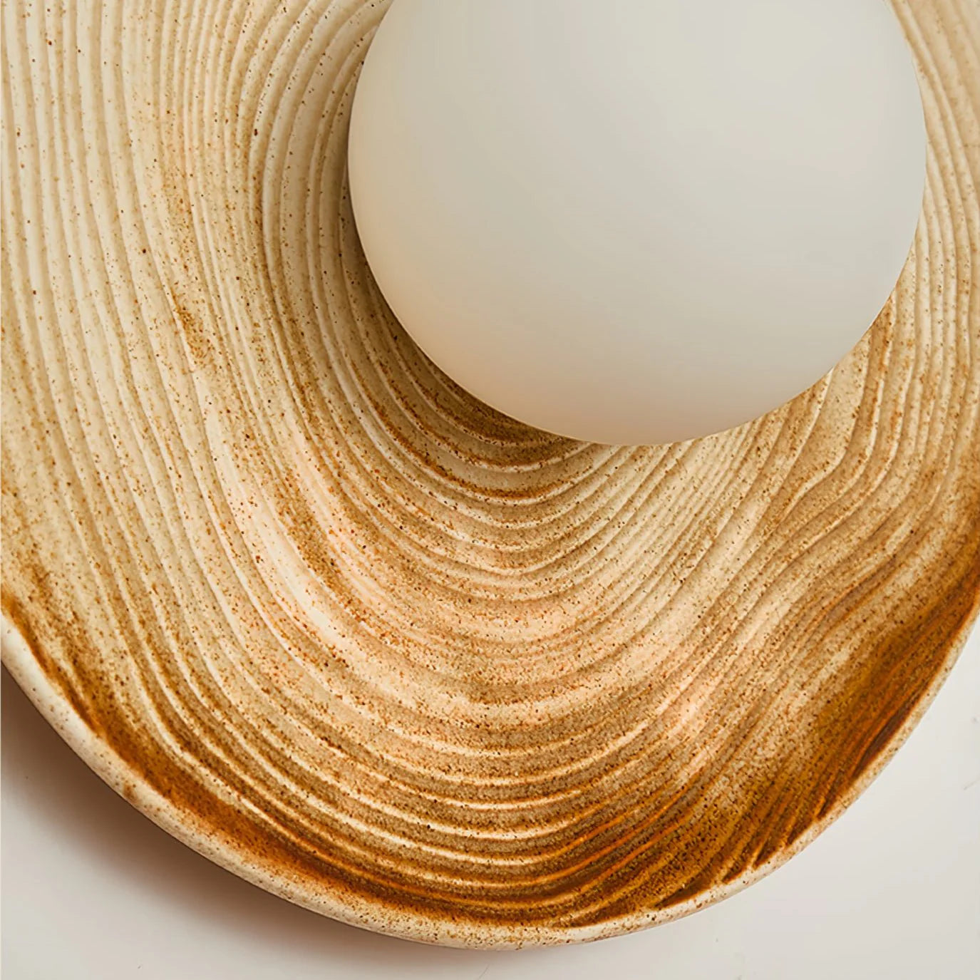 Ovalo Ceramic Sconce