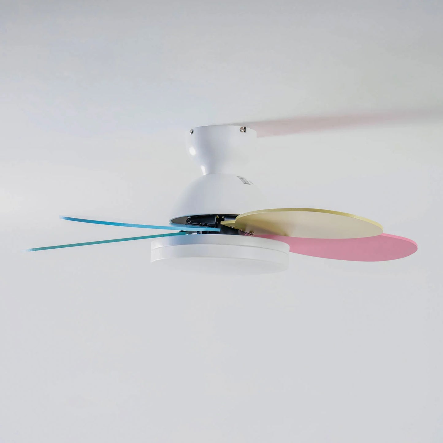 Petalo Ceiling Fan Light