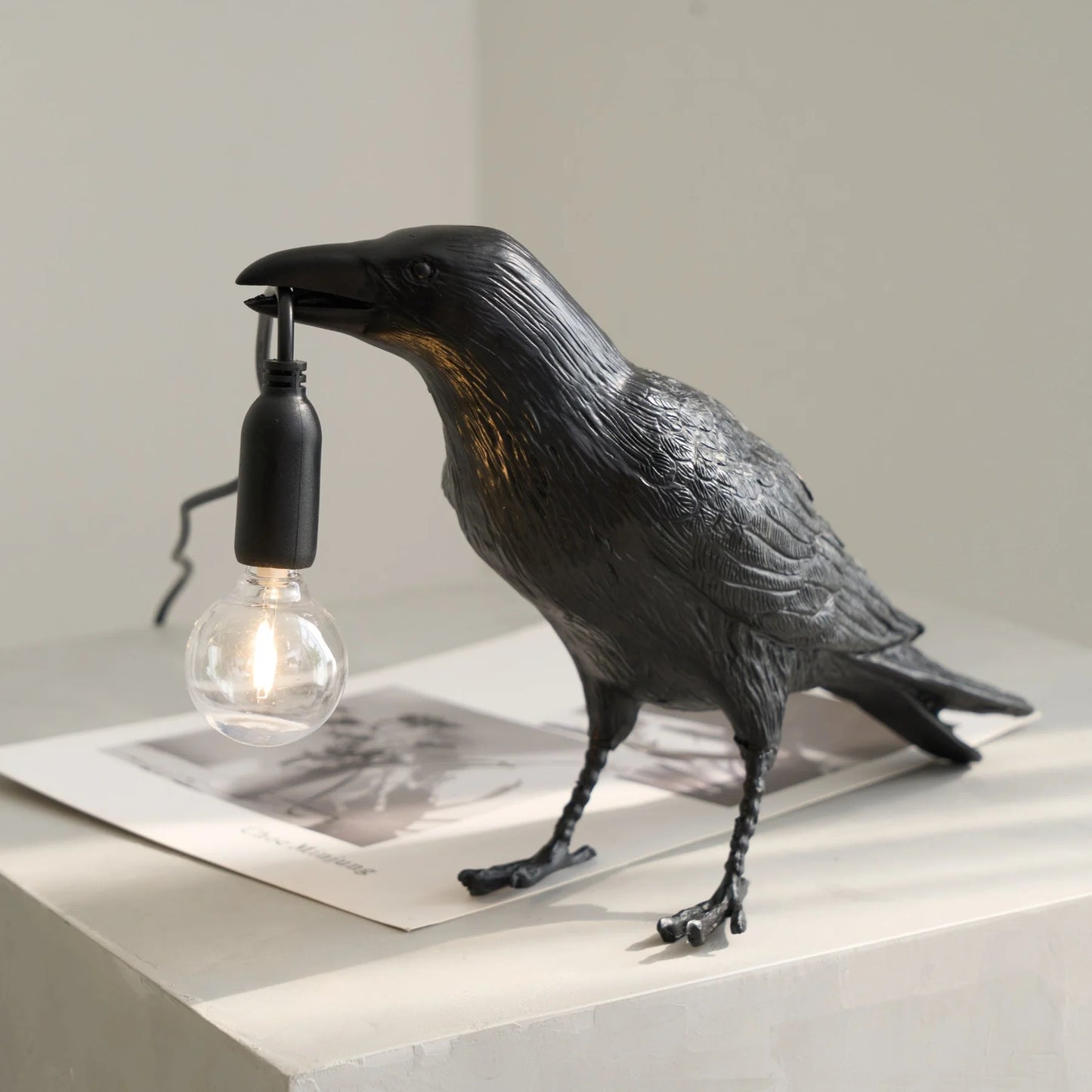 Raven Resin Table Lamp