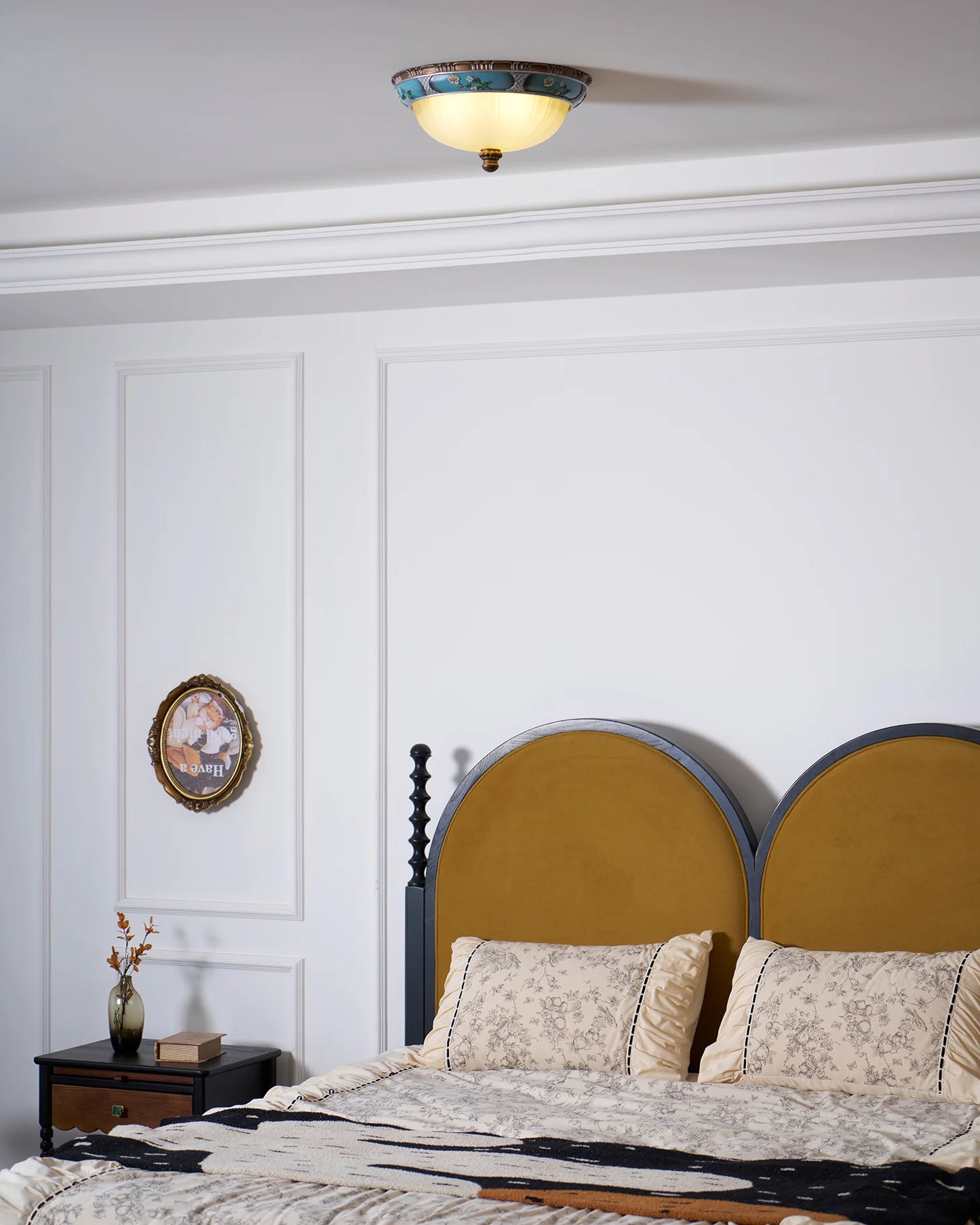 Retro Floral Resin Recessed Ceiling Light