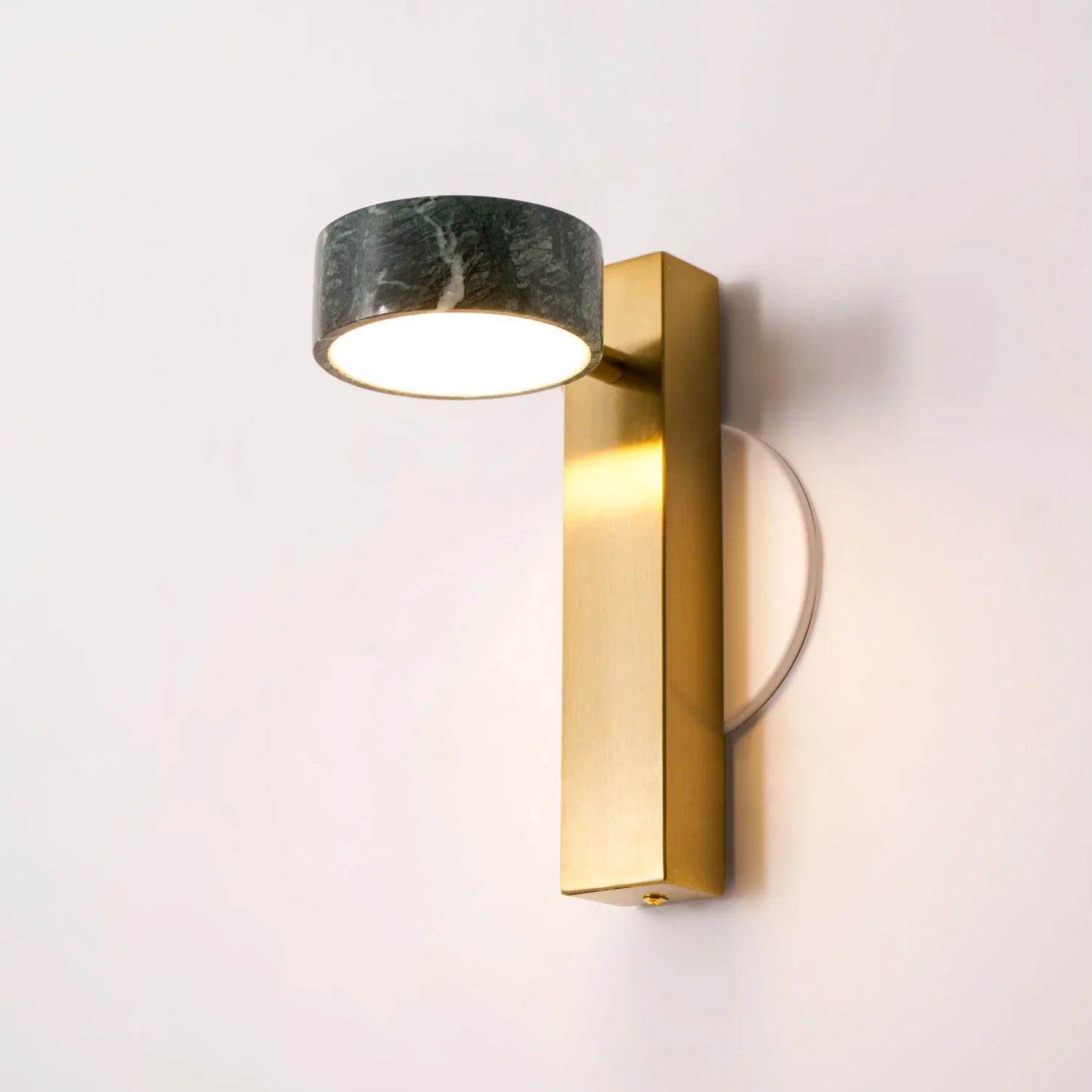 Traviso Solo Wall Sconce