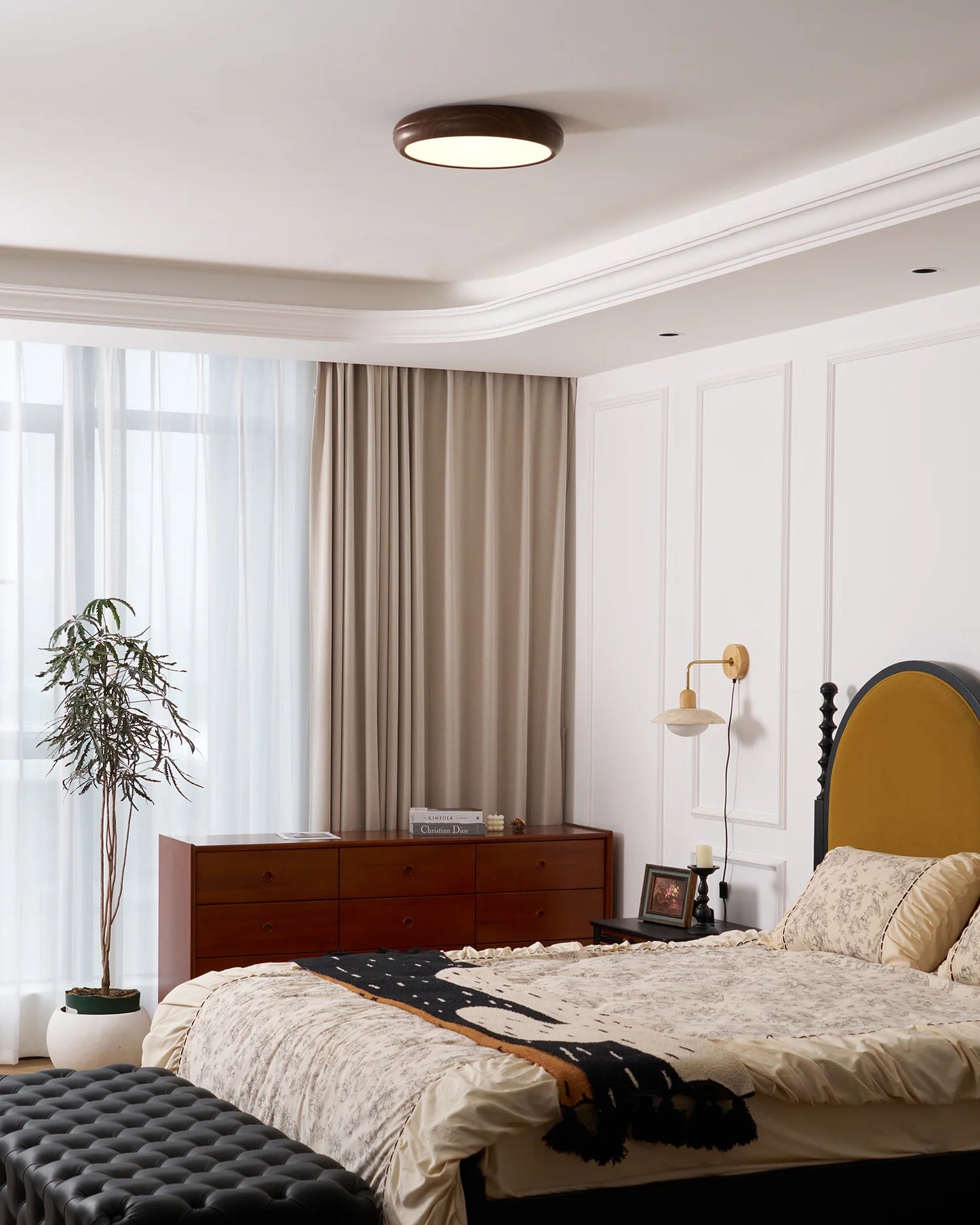 Wood Grain Round Ceiling Lamp