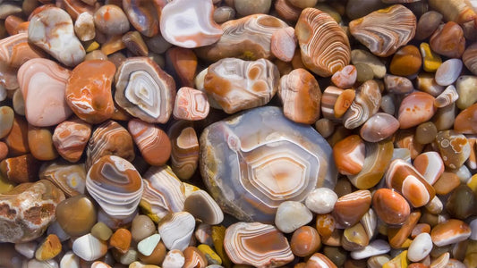 The Geology of Light: Exploring the World of Agate Lamps