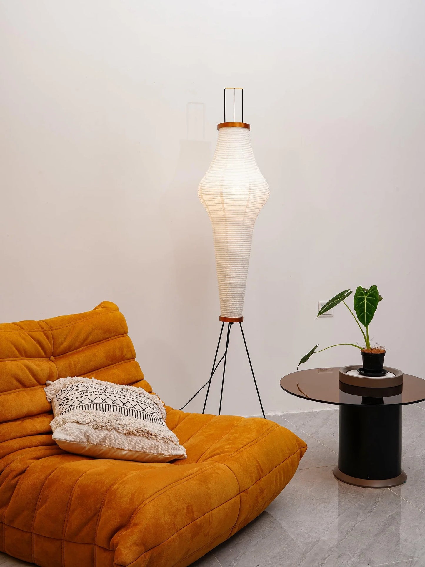 Akari 14 Floor Lamp