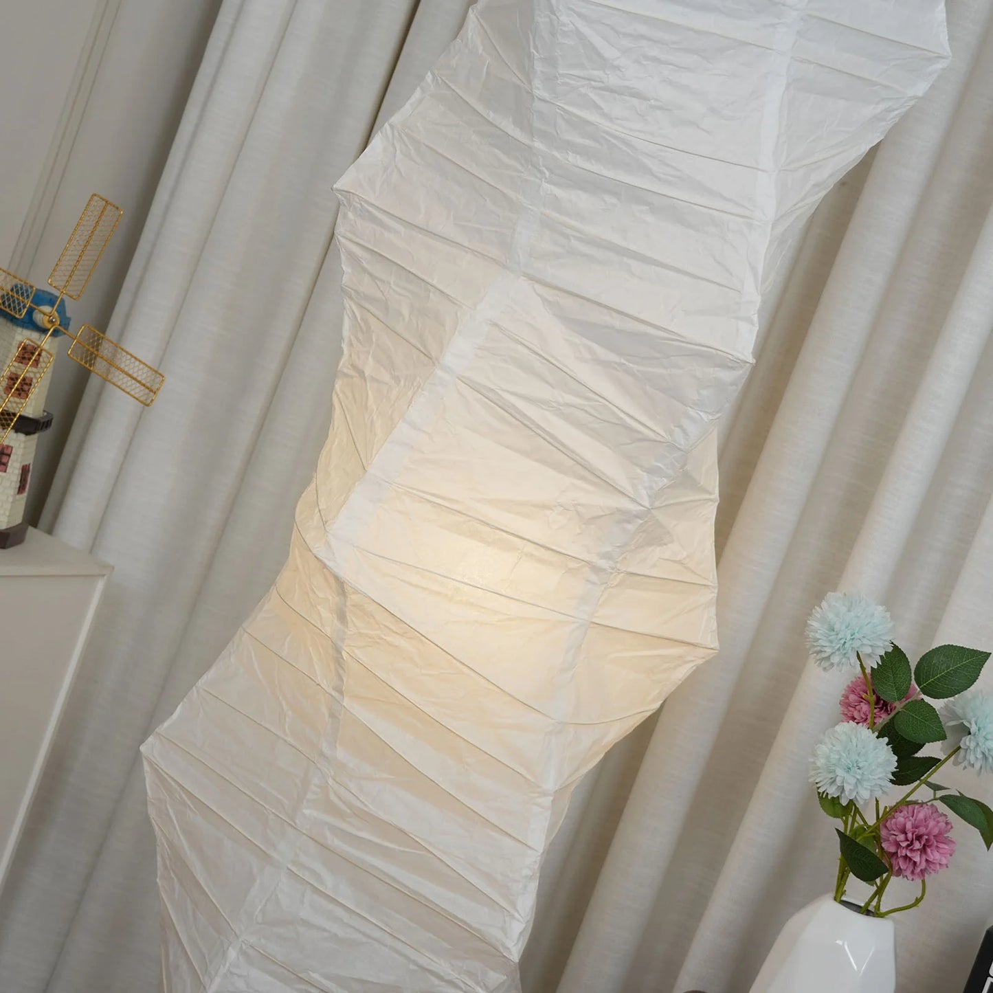 Akari UF4-33N Floor Lamp