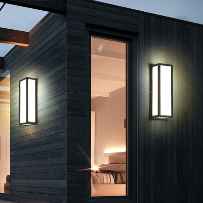 Amsel Outdoor Wall Lamp