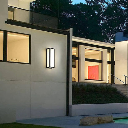 Amsel Outdoor Wall Lamp