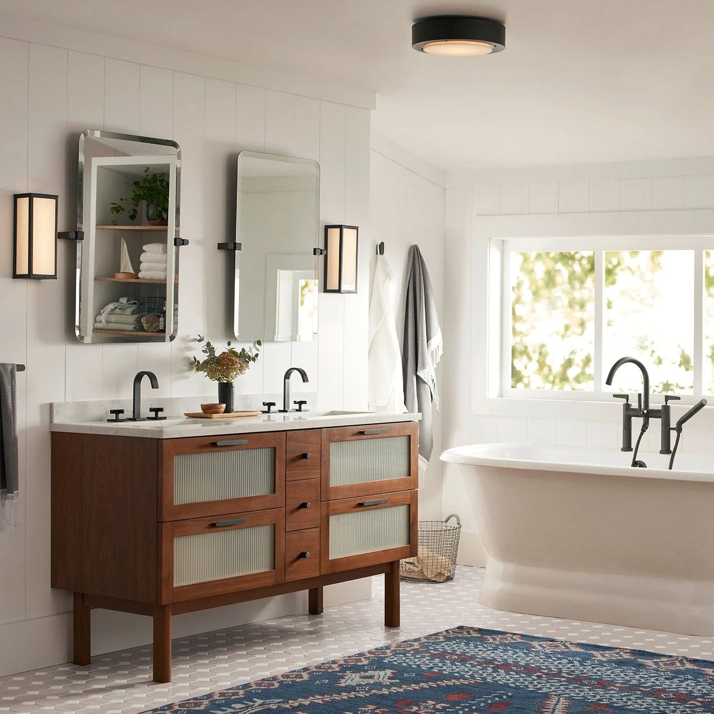 Amsel Outdoor Wall Lamp