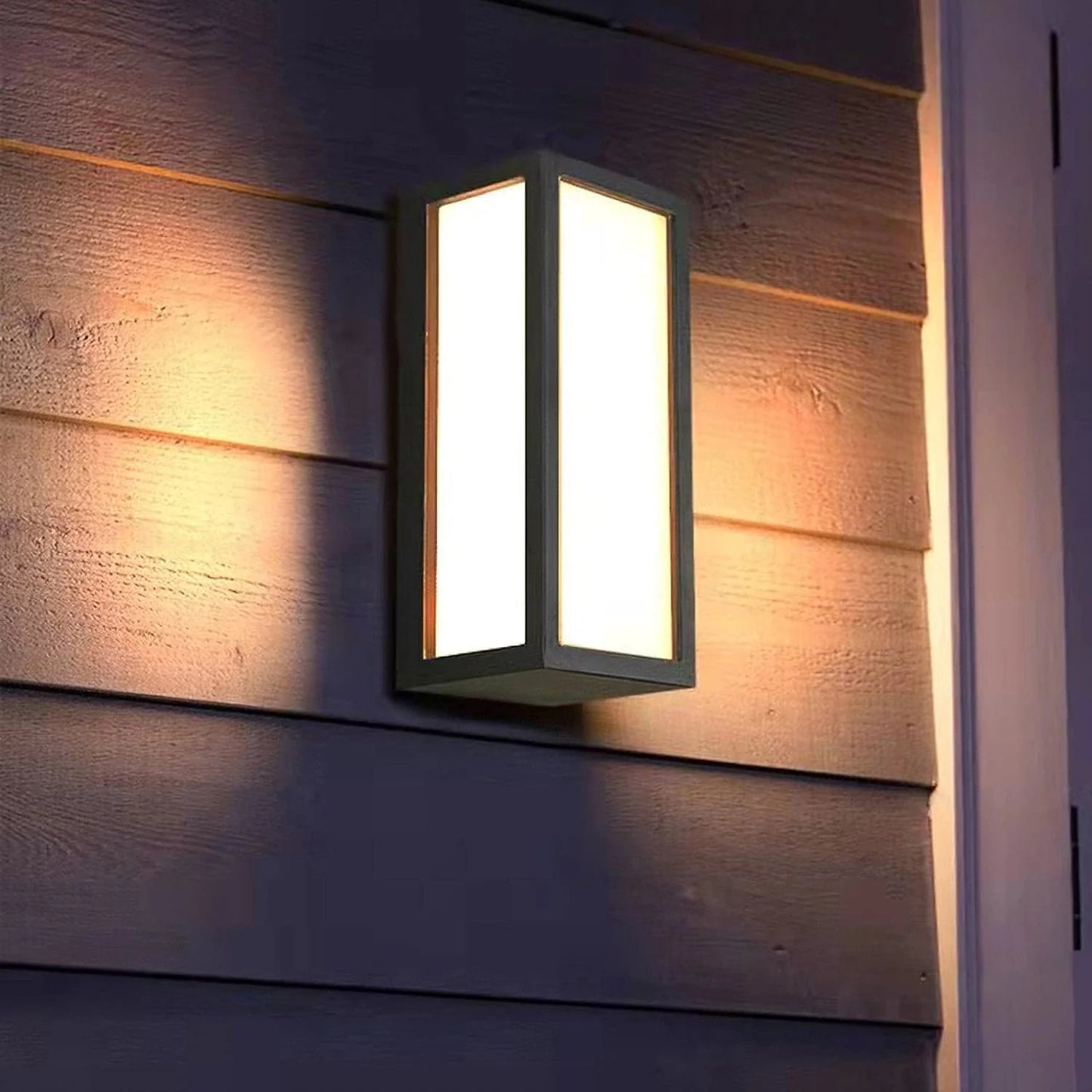 Amsel Outdoor Wall Lamp