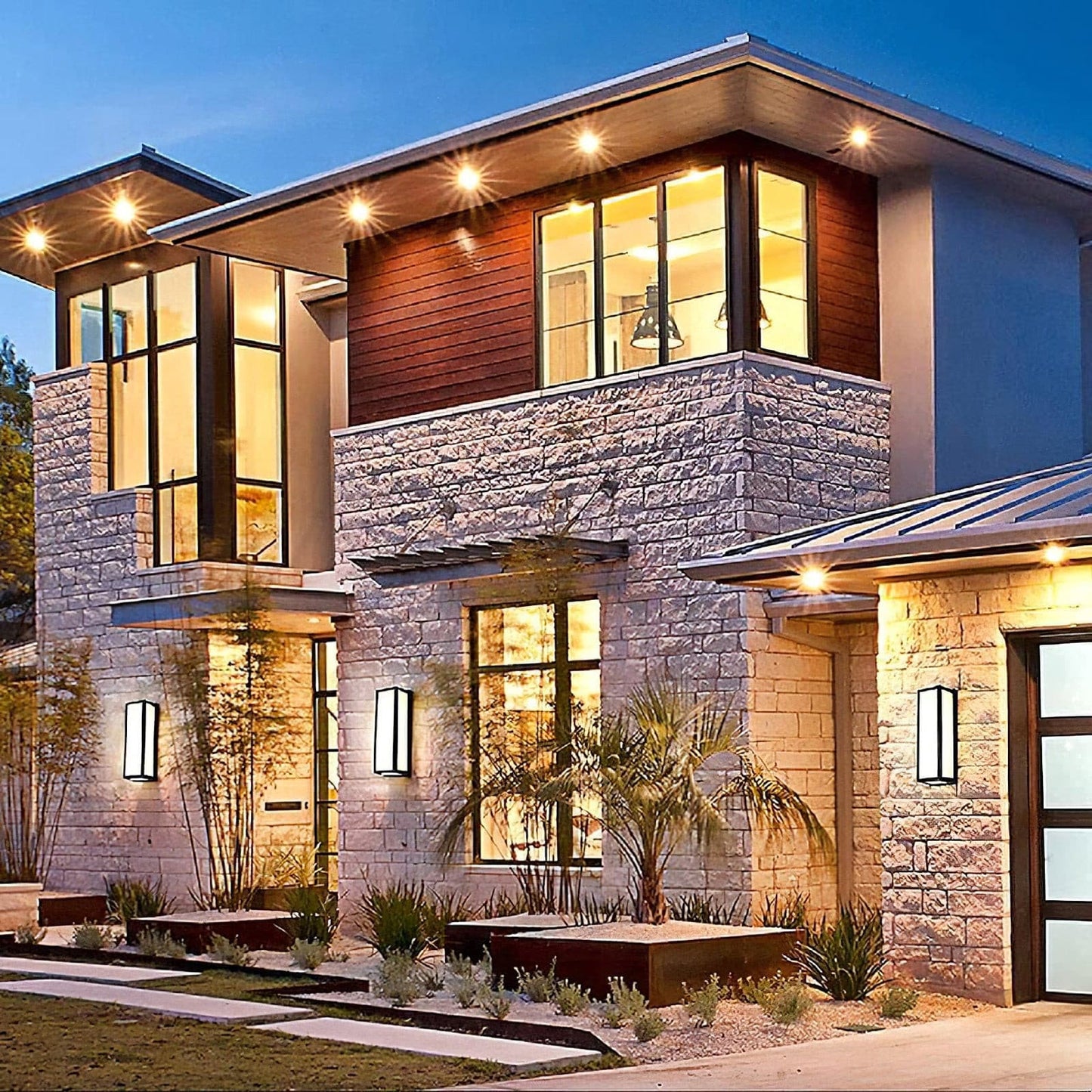 Amsel Outdoor Wall Lamp