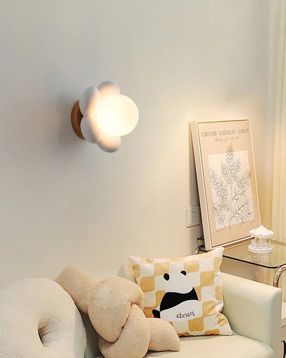 Bloom Flower Wall Lamp