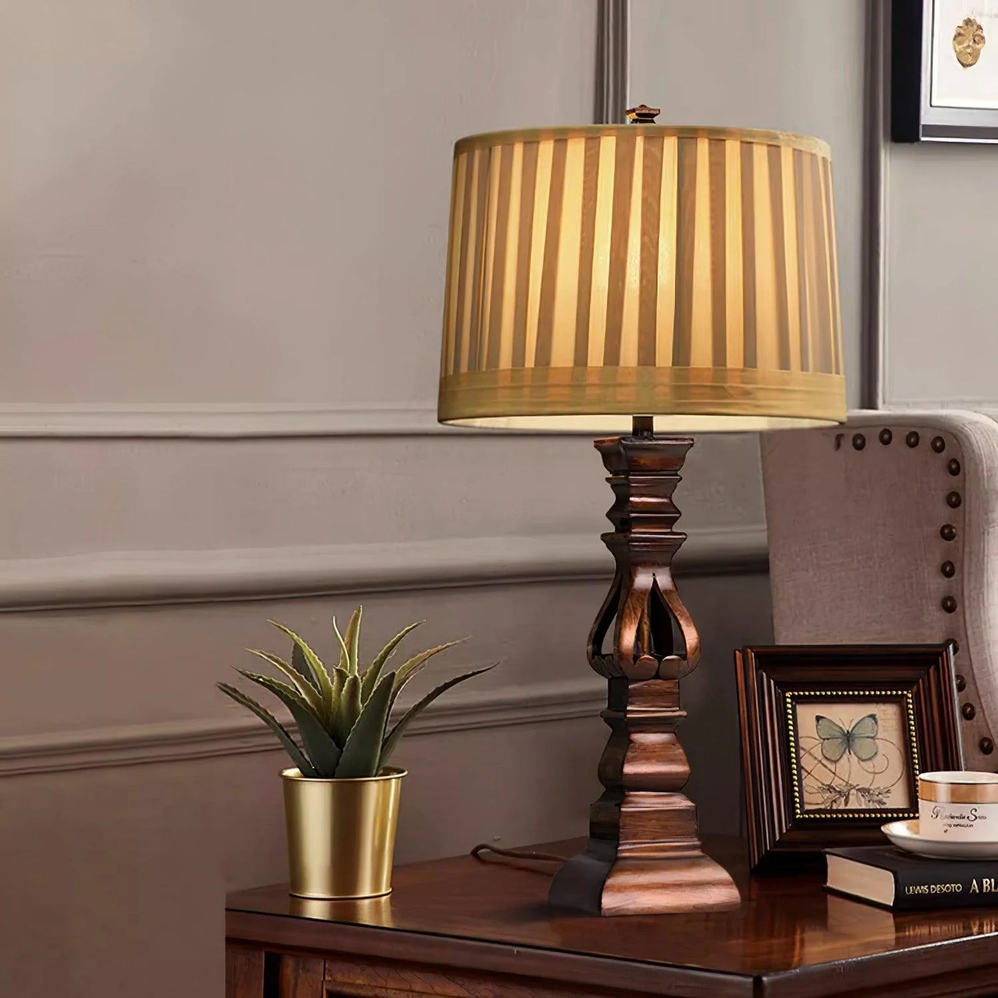 Canora Traditional Vintage Table Lamp