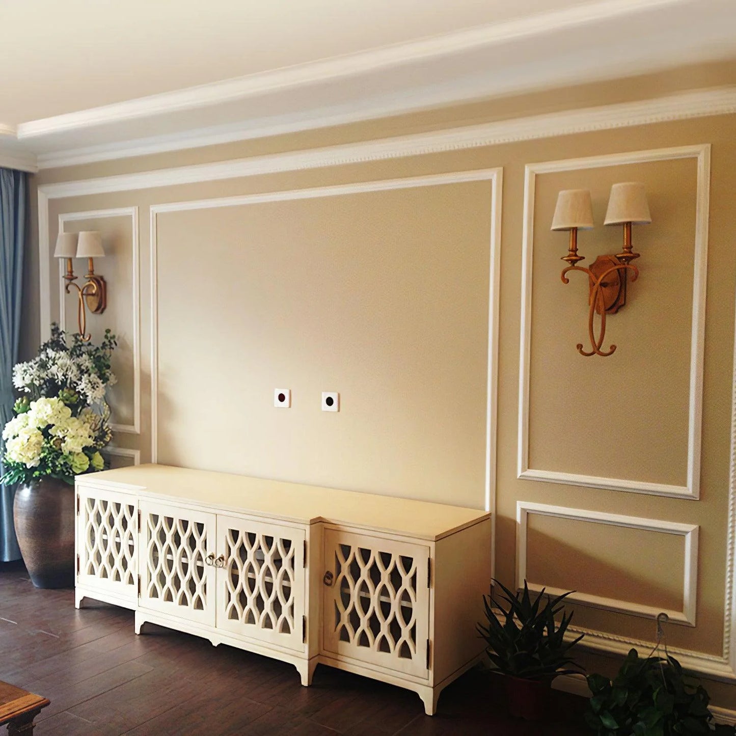 Coby Candle Wall Light