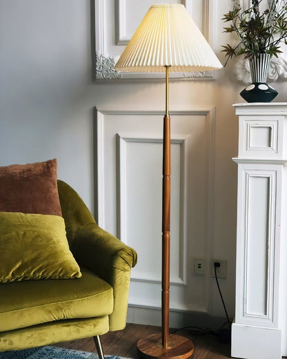 Cone Pleated Floor Lamp