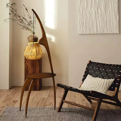 Curved Mantis Arm Floor Lamp