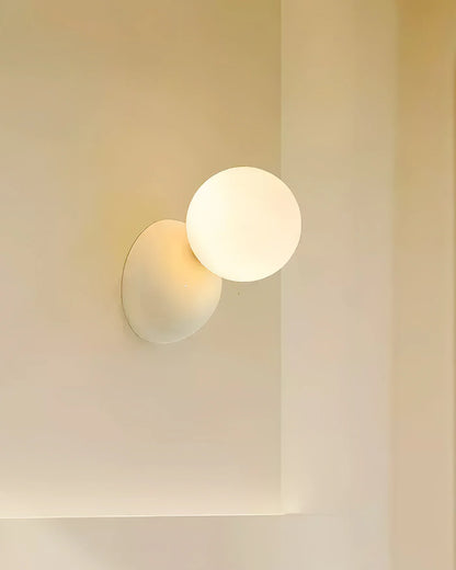 Dalila Wall Lamp