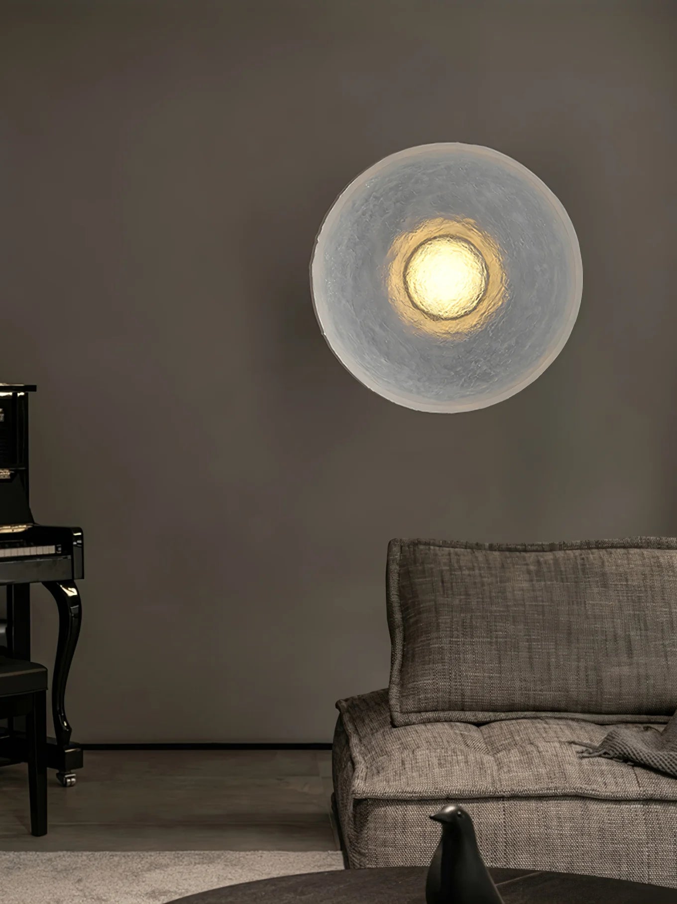 Eclipse Resin Wall Lamp