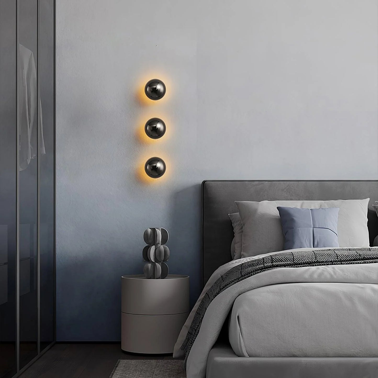 Aurum Sphere Wall Lamp