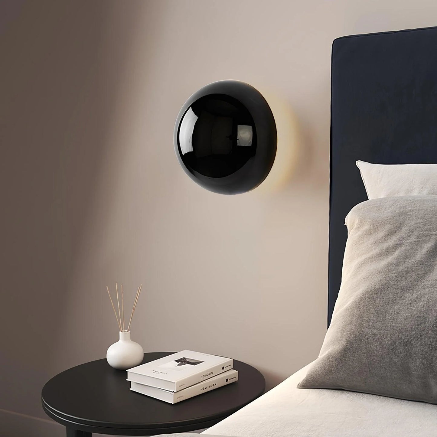 Aurum Sphere Wall Lamp