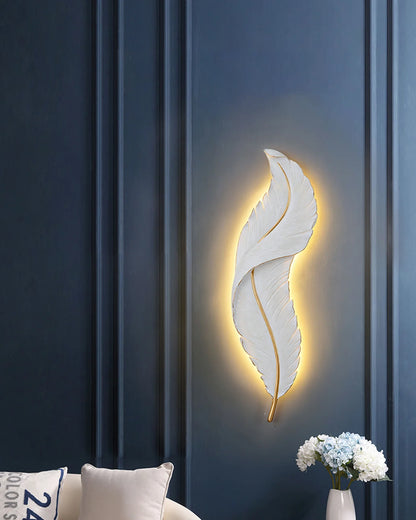 Feather Wall Lamp