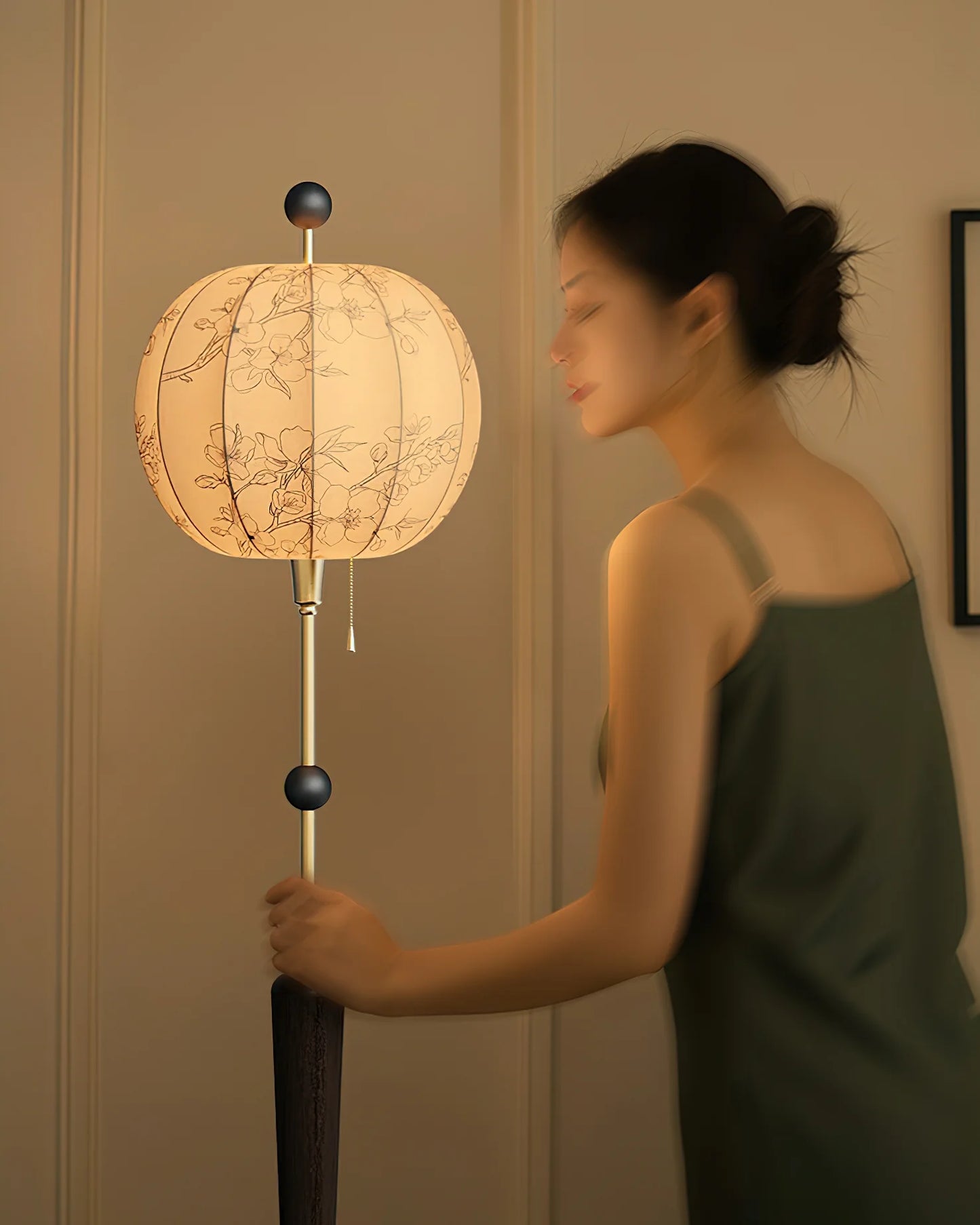 Flower Ball Floor Lamp