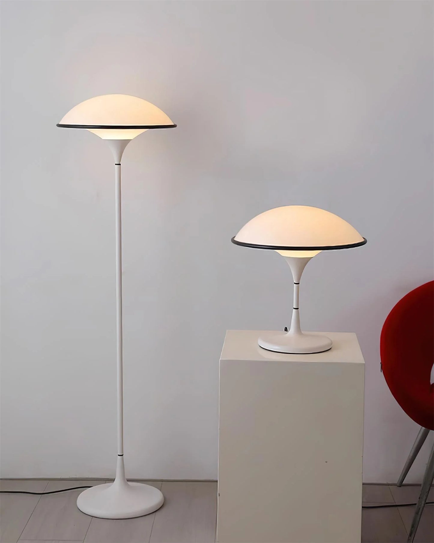 Foggy Saucer Floor Lamp