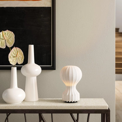 Gatto Table Lamp