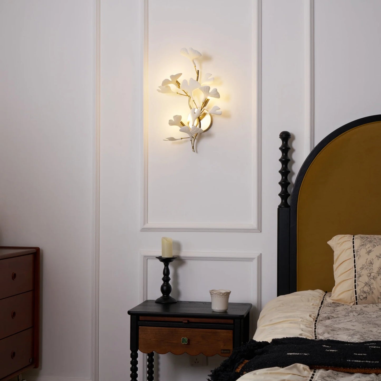 Gingko Wall Lamp
