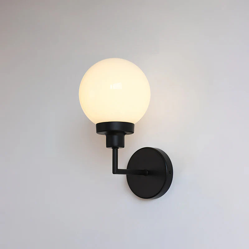 Hanson Wall Lamp