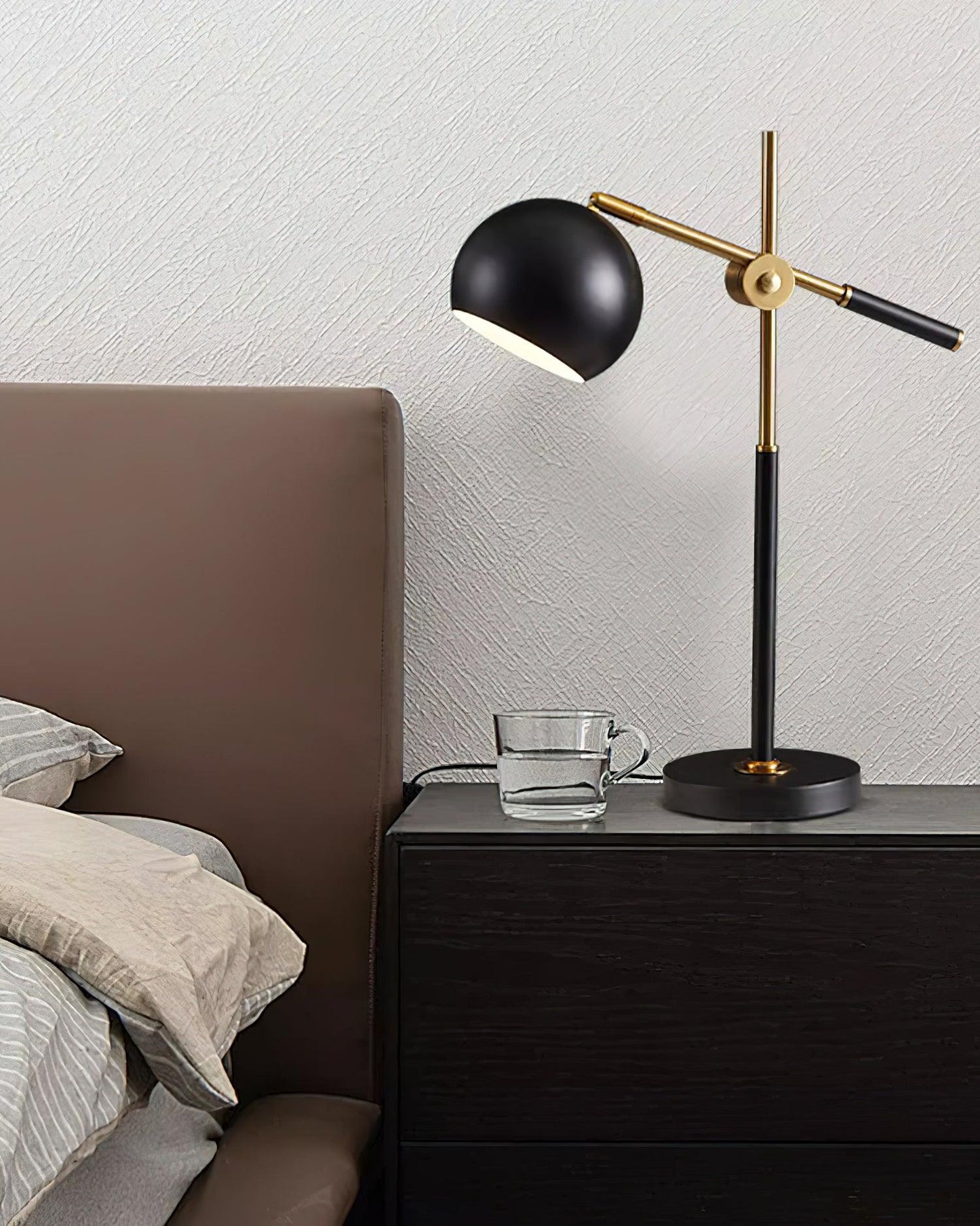 Isaac Table Lamp