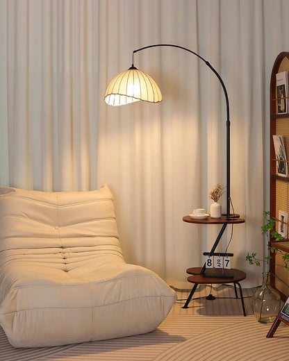 Isla Floor Lamp