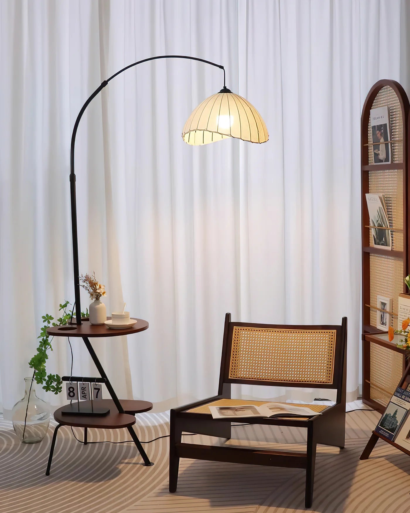 Isla Floor Lamp