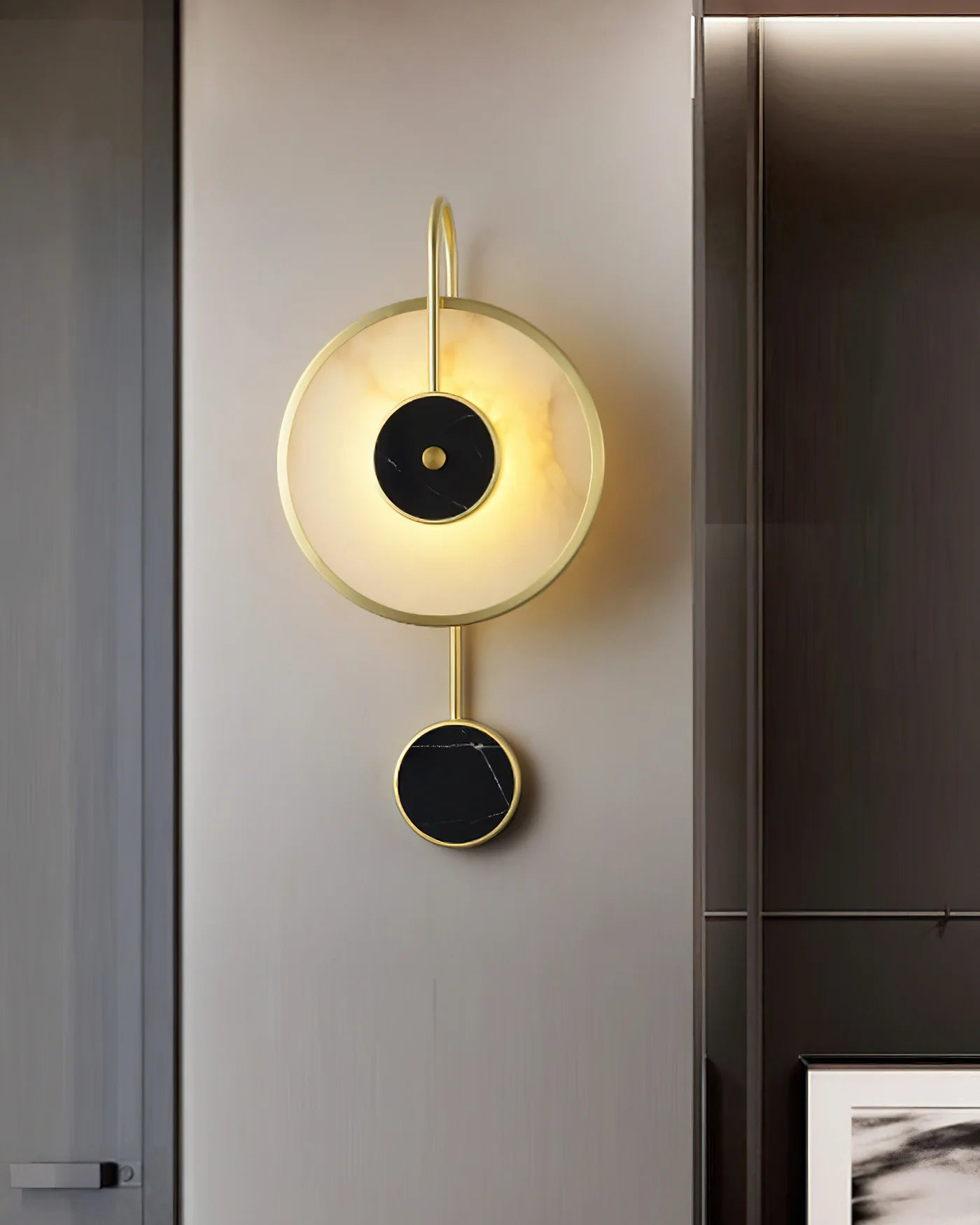 Kandy Alabaster Wall Lamp