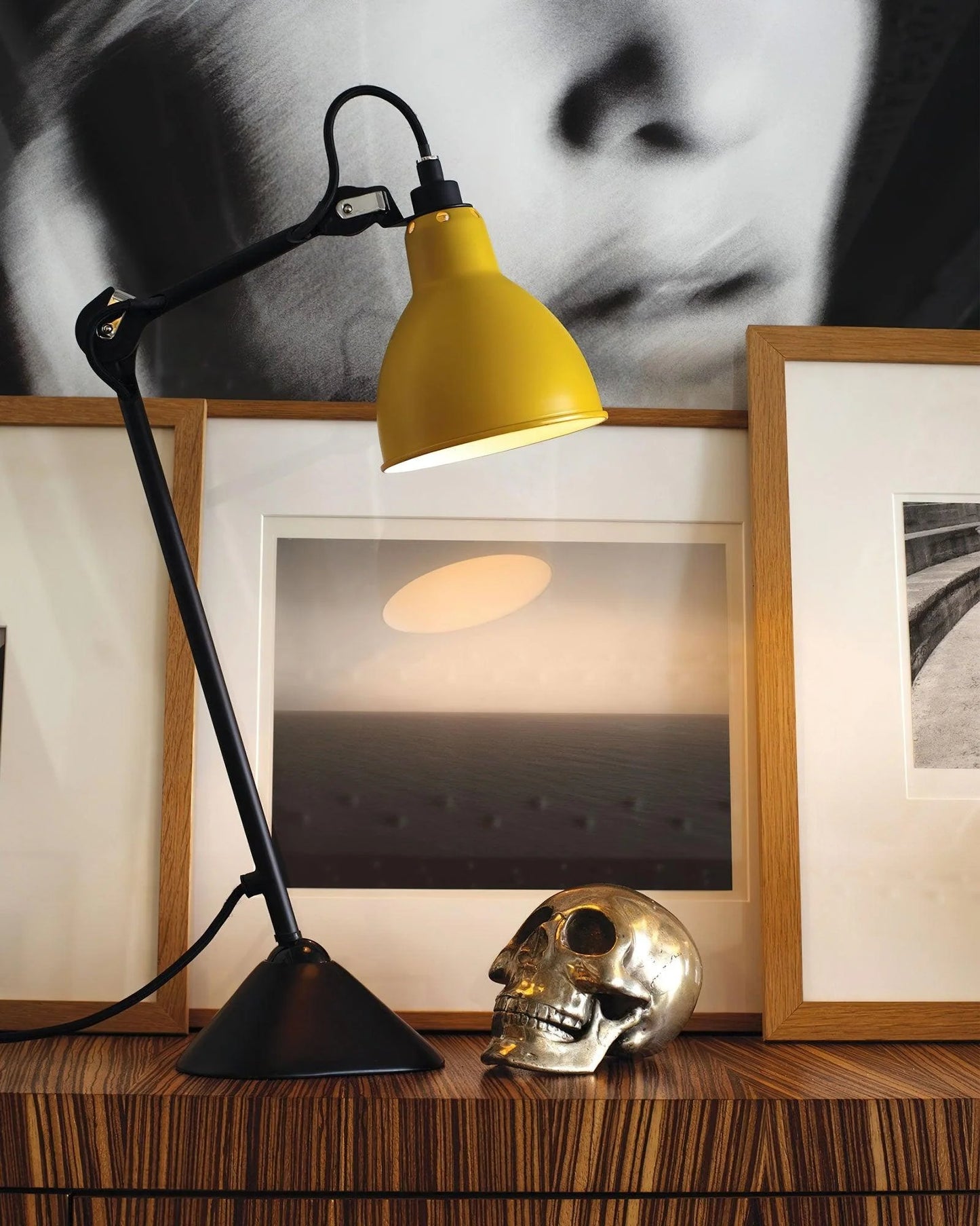 Versa Glide G205 Table Lamp