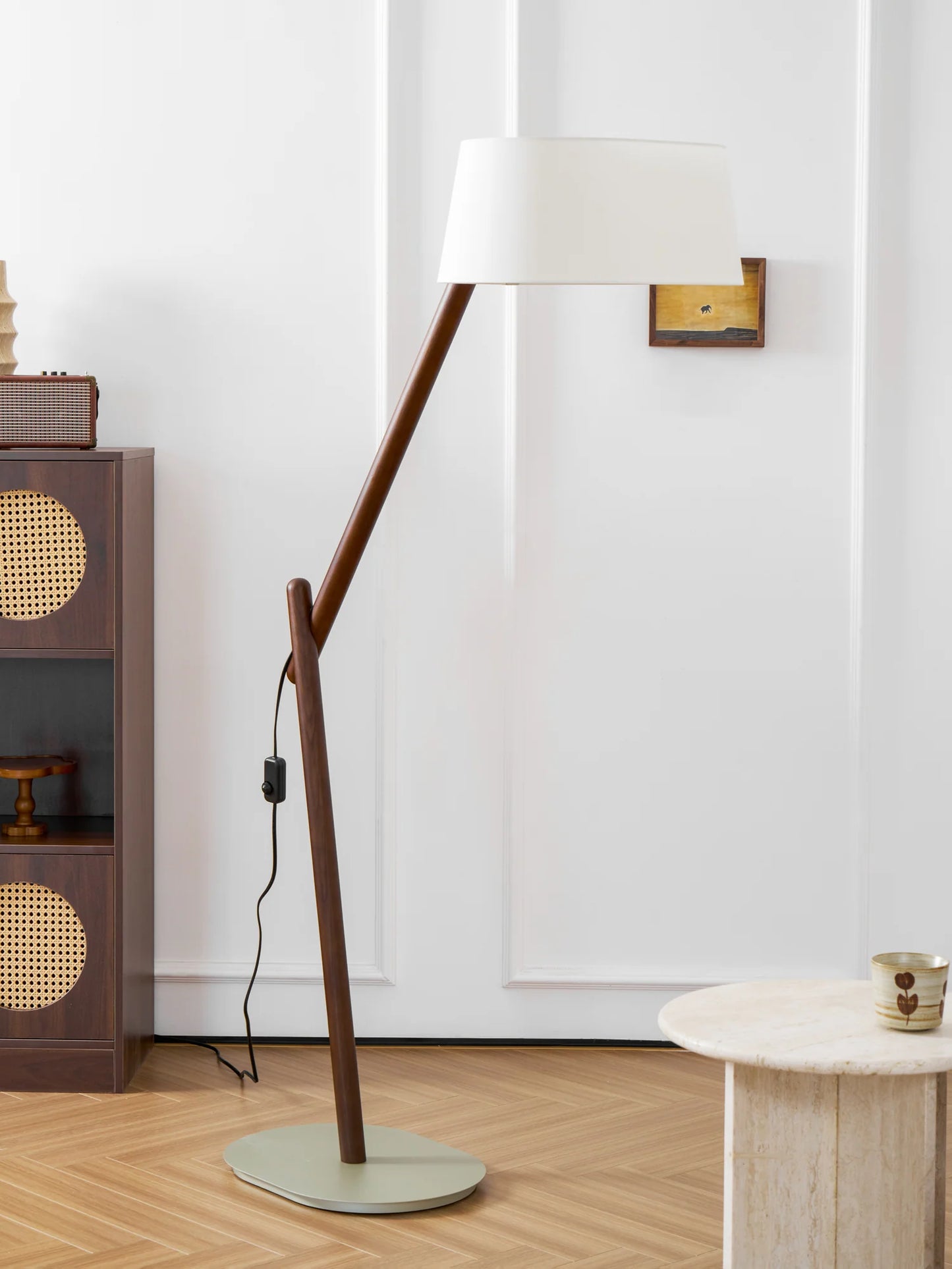 Lean Pivot Floor Lamp