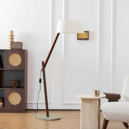 Lean Pivot Floor Lamp