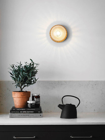 Liila Wall Lamp