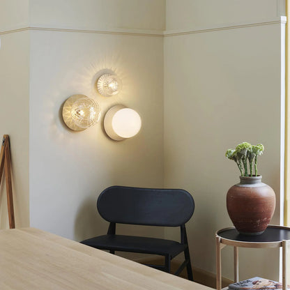 Liila Wall Lamp