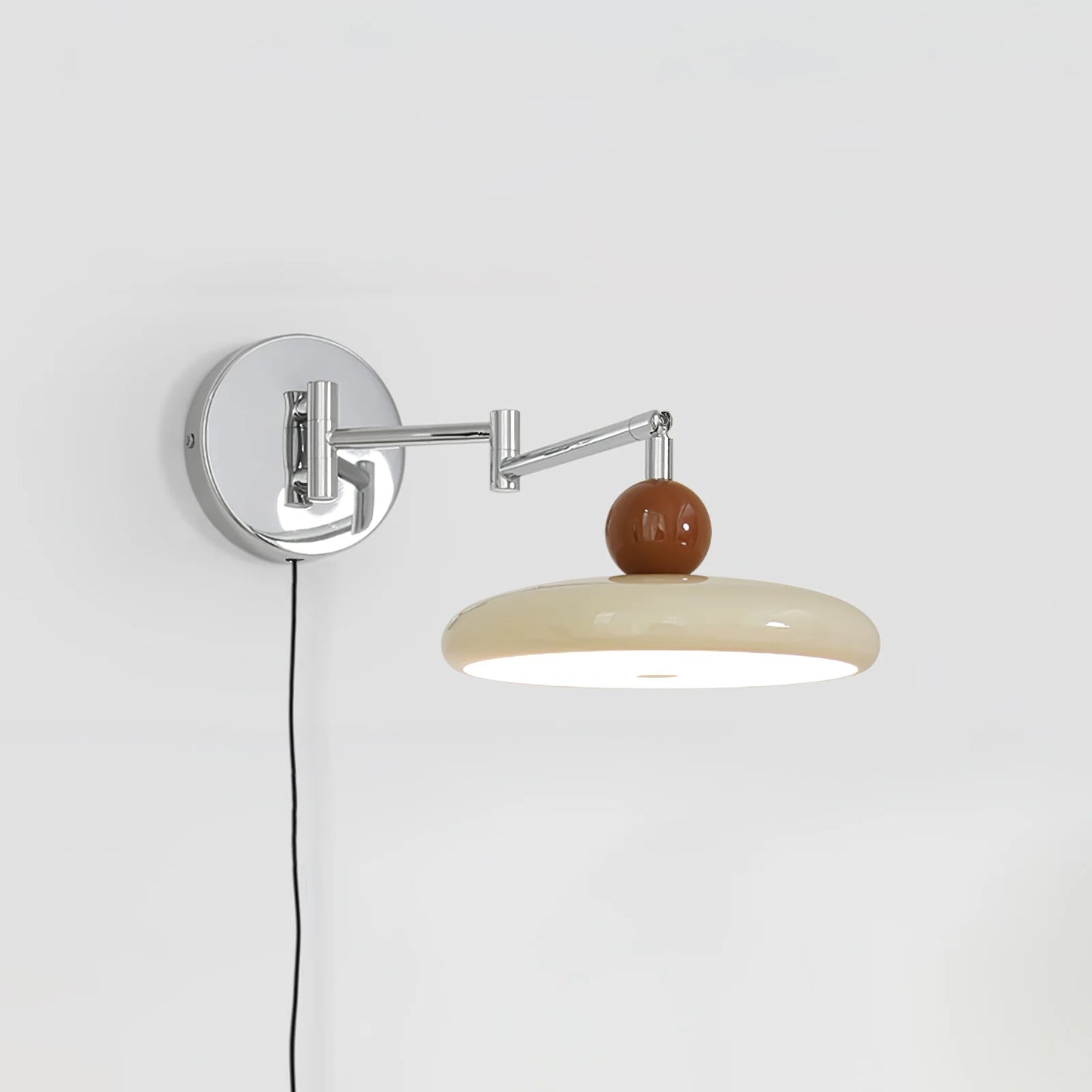 Lola Plug-in Wall Lamp