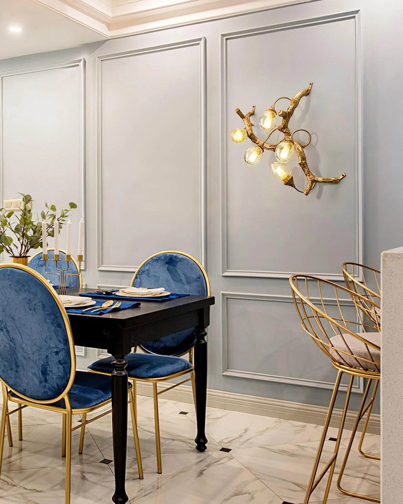 Lotus Seed Right Wall Lamp