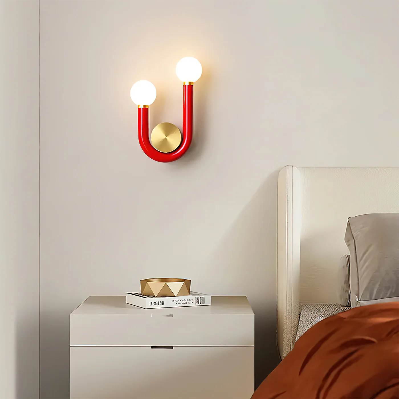 Luna U-shaped Wall Lamp